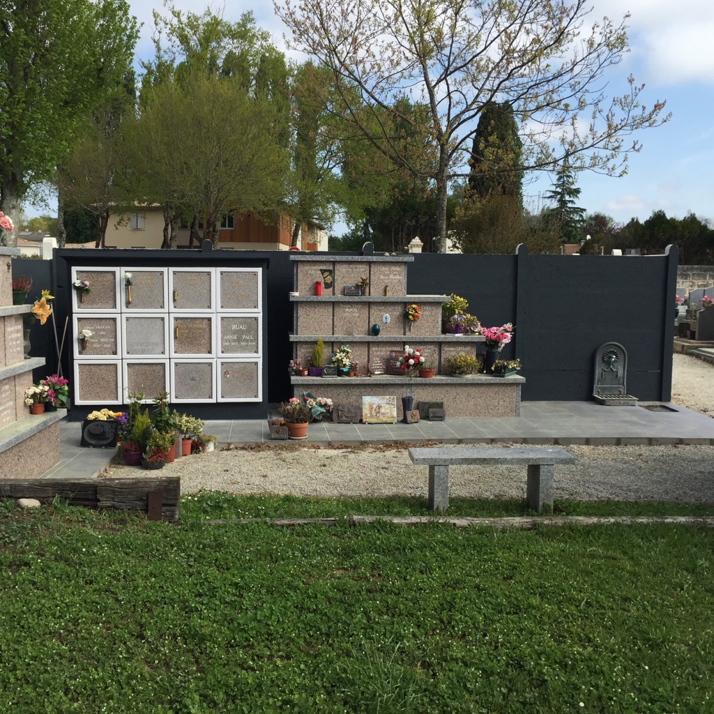 Liste de photographies du cimetière Fiche de présentation de Nouveau Cimetière - Informations et services en ligne - Portail funéraire Citoyen Ville de Canéjan Ville de Canéjan