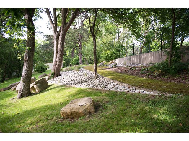 Liste de photographies du cimetière Fiche de présentation de Extension Paysagère - Informations et services en ligne - Portail funéraire Citoyen Ville de Deauville Ville de Deauville