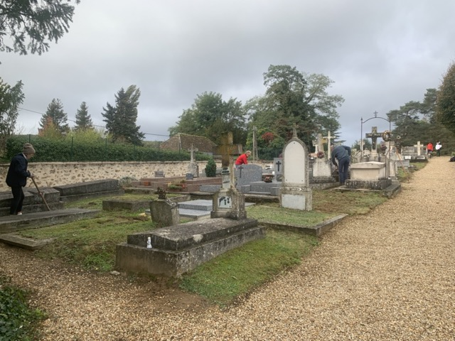 Opération nettoyage du cimetière , Actualités du cimetière Ville de Milon la Chapelle