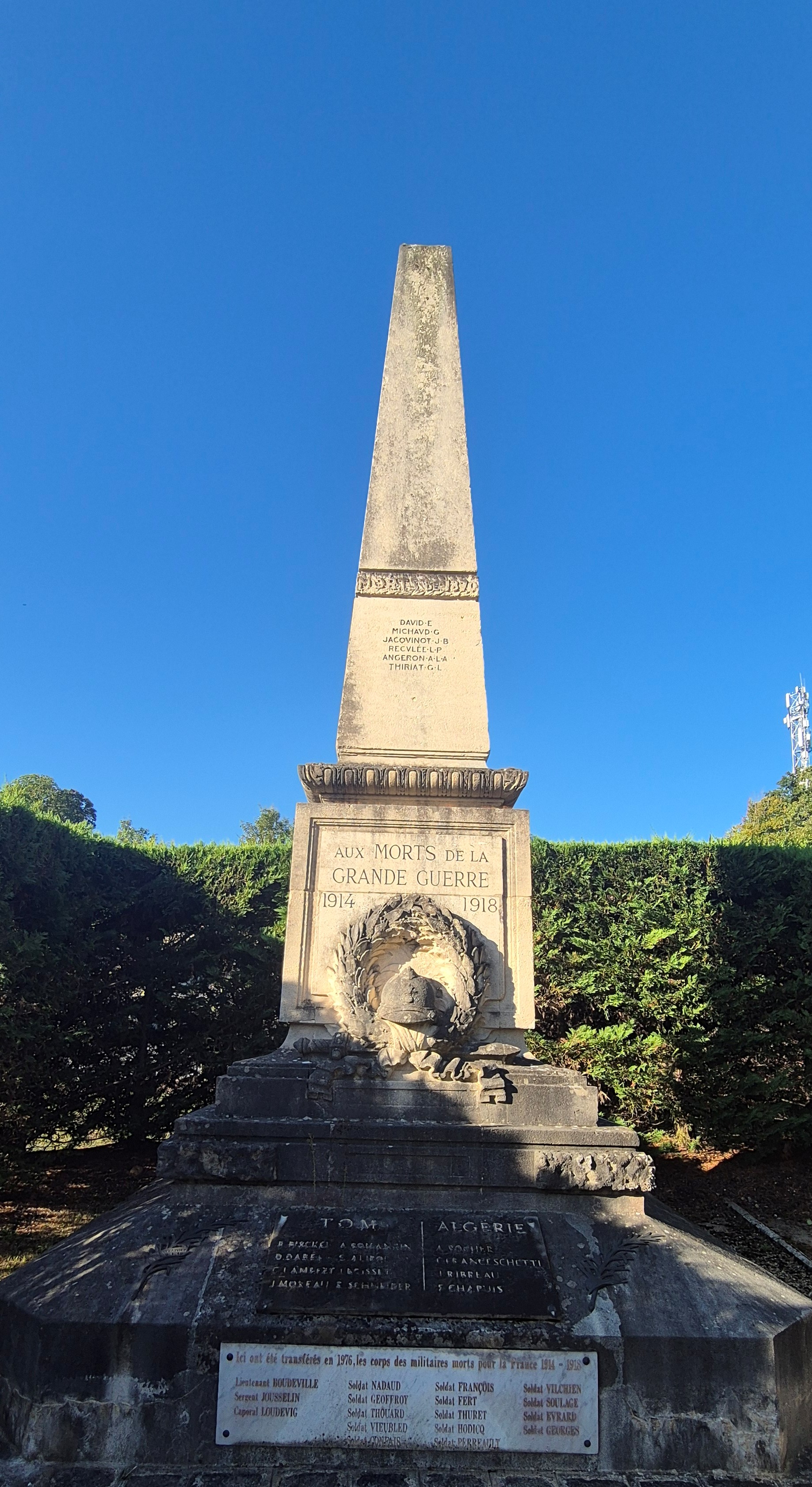 listes de photographies des cimetière de la commune de VIROFLAY, Histoire des cimetières de la commune de VIROFLAY , Historique sépultures de la commune de VIROFLAY 