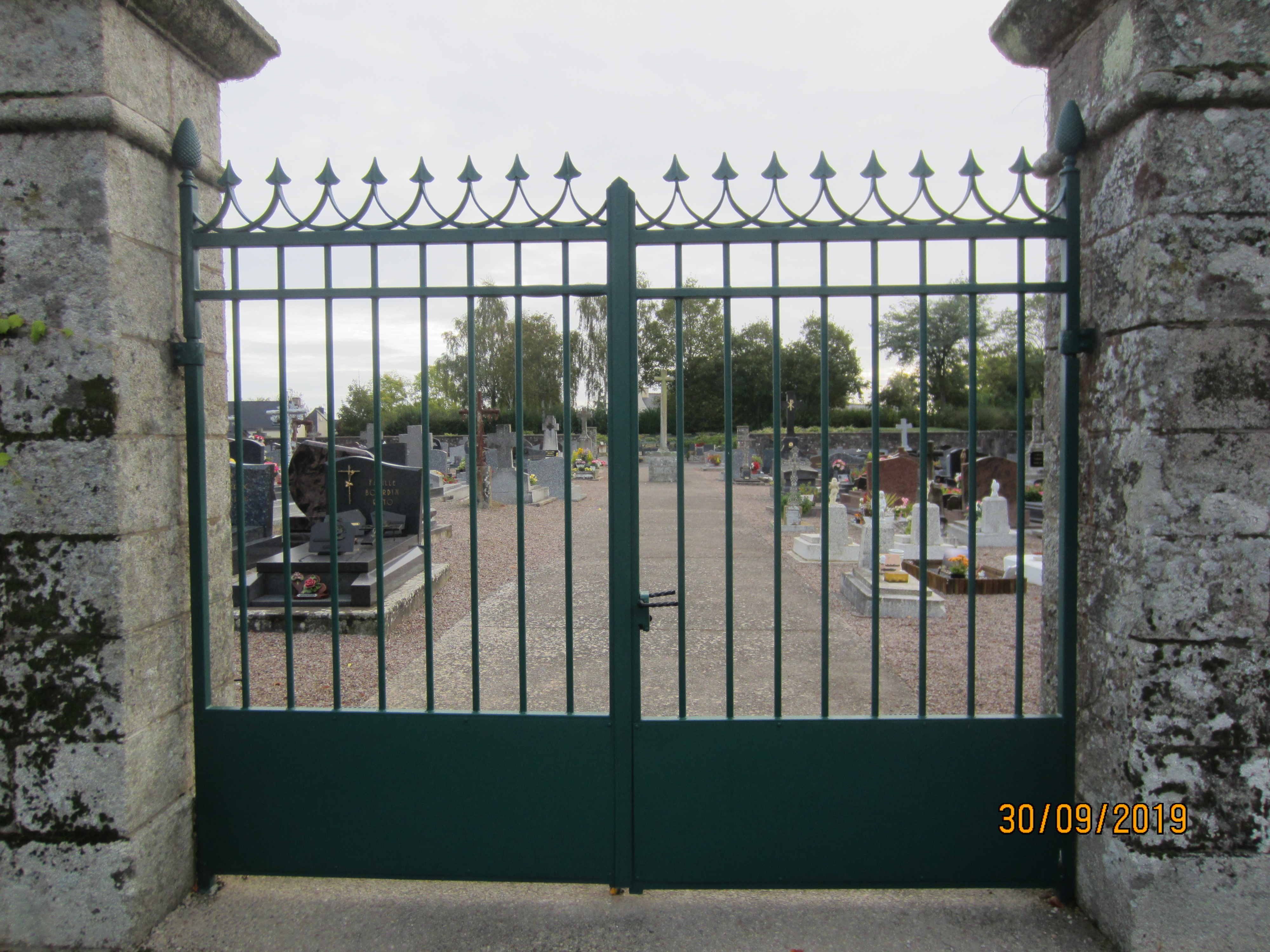 Histoire des cimetières Commune de Pleucadeuc, Historique sépultures Commune de Pleucadeuc